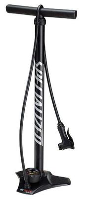 Specialized track pump outlet